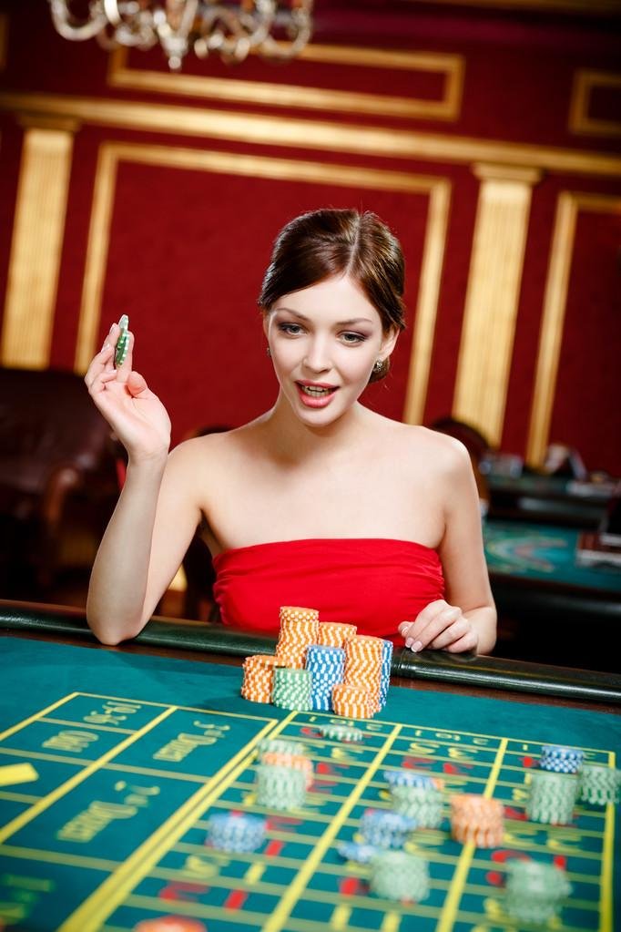 jlph orig Wins section showing player win results in Philippine Peso for PH users